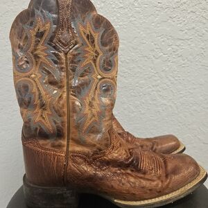 Ariat Womens Western Cowboy Boots with Multi-Color Stitching